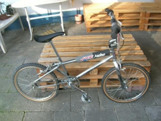 1983 JMC Shadow BMX - fully loaded - old school oldschool vintage - 1